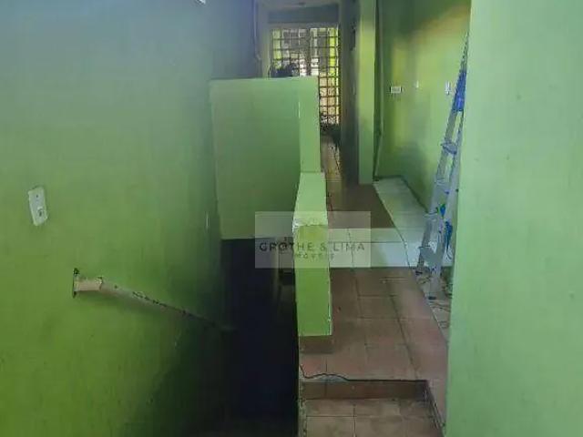 Casa / Sobrado para Locação em São José dos Campos/SP Bosque dos Eucaliptos 2 Quartos