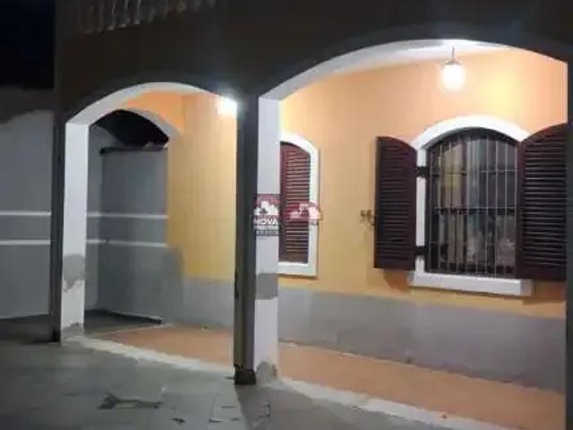 Casa / Sobrado para Locação em São José dos Campos/SP Bosque dos Eucaliptos 3 Quartos