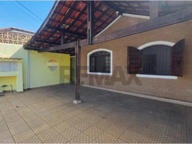 Casa / Sobrado para Locação em São José dos Campos/SP Bosque dos Eucaliptos 3 Quartos