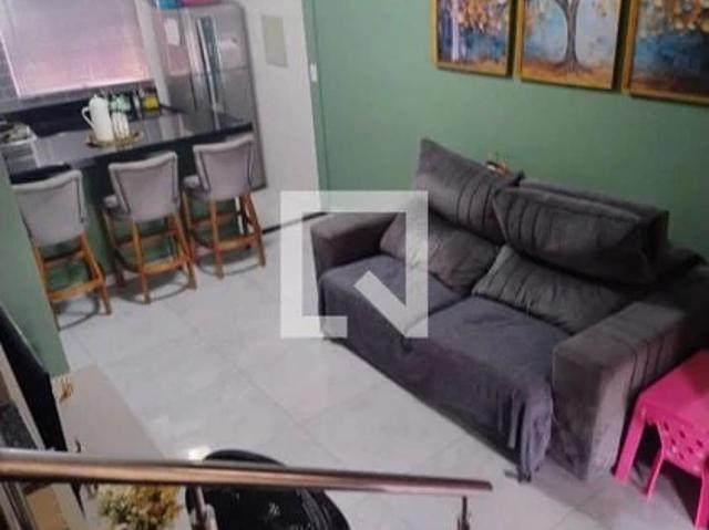 Casa / Sobrado para Locação em São José dos Campos/SP Bosque dos Ipês 2 Quartos