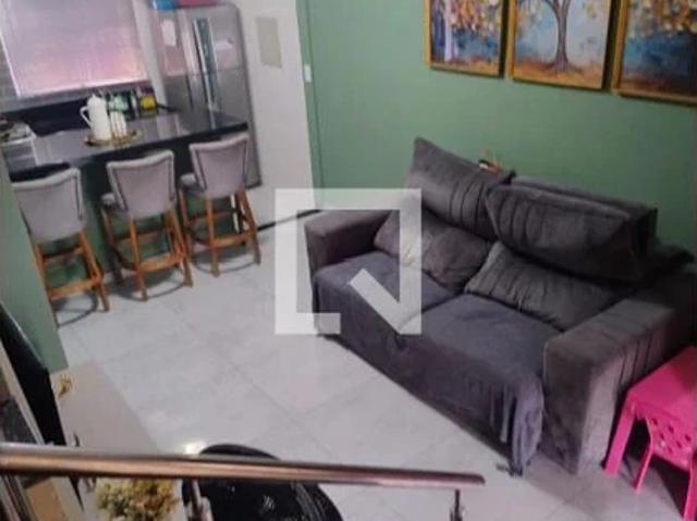 Casa / Sobrado para Locação em São José dos Campos/SP Bosque dos Ipês 2 Quartos