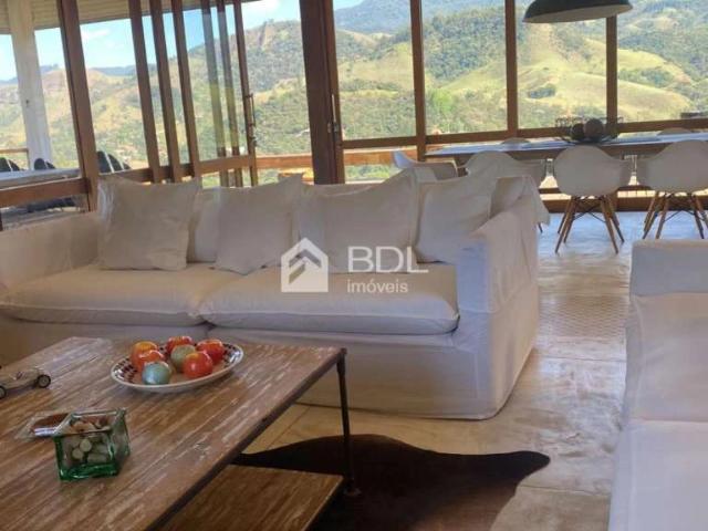 Casa / Sobrado para Locação em São José dos Campos/SP Centro São Francisco Xavier 5 Quartos