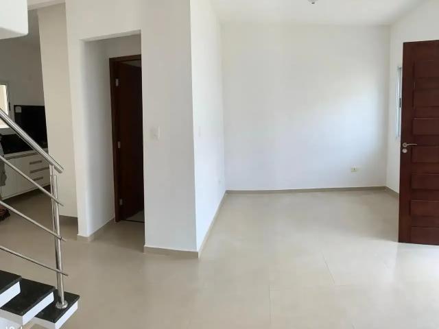 Casa / Sobrado para Locação em São José dos Campos/SP Chácaras São José 2 Quartos
