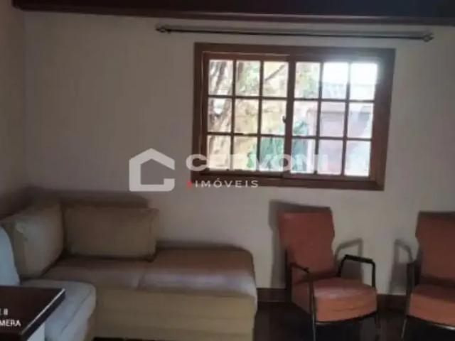 Casa / Sobrado para Locação em São José dos Campos/SP Chácaras São José 4 Quartos