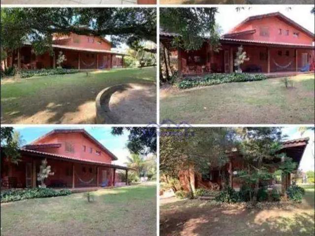 Casa / Sobrado para Locação em São José dos Campos/SP Chácaras São José 4 Quartos