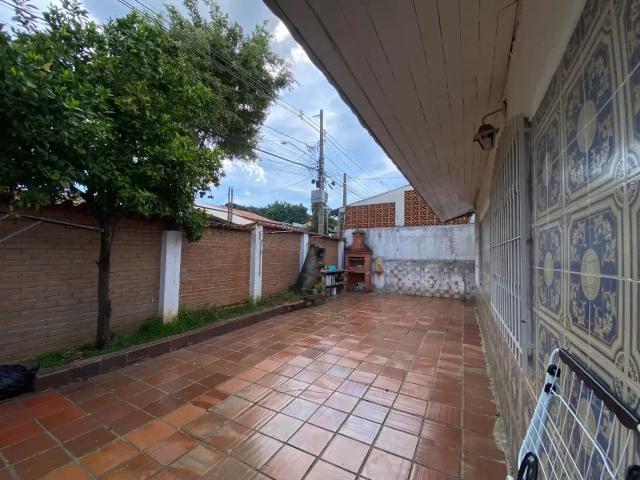 Casa / Sobrado para Locação em São José dos Campos/SP Cidade Vista Verde 4 Quartos
