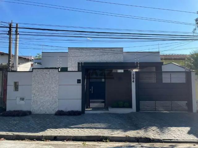 Casa / Sobrado para Locação em São José dos Campos/SP Cidade Vista Verde 3 Quartos