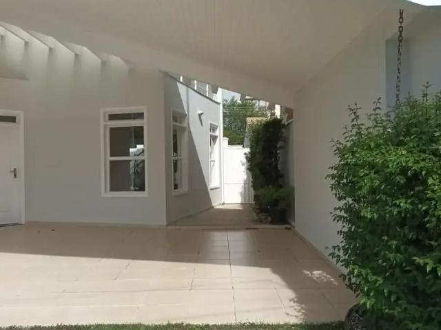 Casa / Sobrado para Locação em São José dos Campos/SP Condomínio Sunset Park 4 Quartos