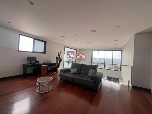 Casa / Sobrado para Locação em São José dos Campos/SP Condomínio Residencial Jaguary 4 Quartos