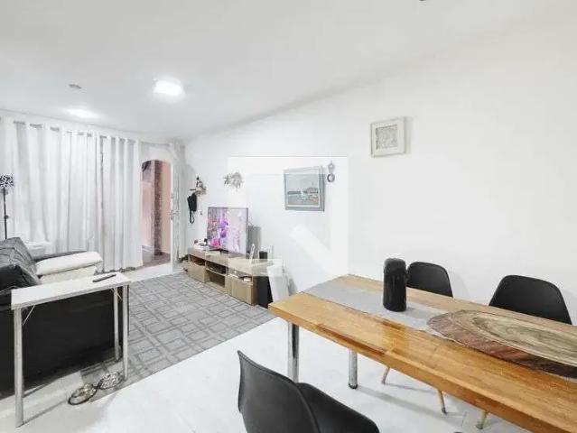 Casa / Sobrado para Locação em São José dos Campos/SP Conjunto Residencial Trinta e Um de Março 3 Quartos