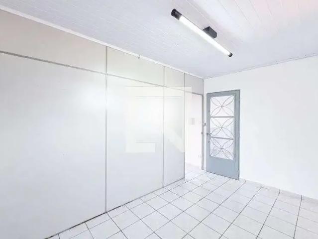Casa / Sobrado para Locação em São José dos Campos/SP Conjunto Residencial Trinta e Um de Março 3 Quartos