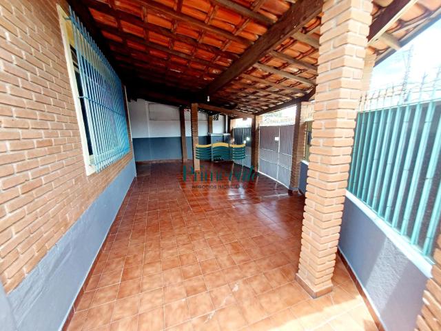 Casa / Sobrado para Locação em São José dos Campos/SP Conjunto Residencial Trinta e Um de Março 4 Quartos