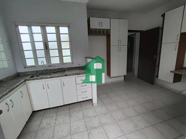 Casa / Sobrado para Locação em São José dos Campos/SP Conjunto Residencial Trinta e Um de Março 4 Quartos