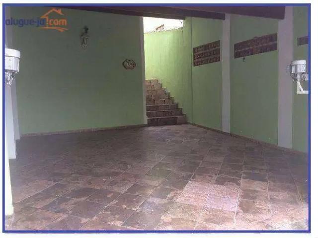 Casa / Sobrado para Locação em São José dos Campos/SP Jardim Torrão de Ouro 3 Quartos