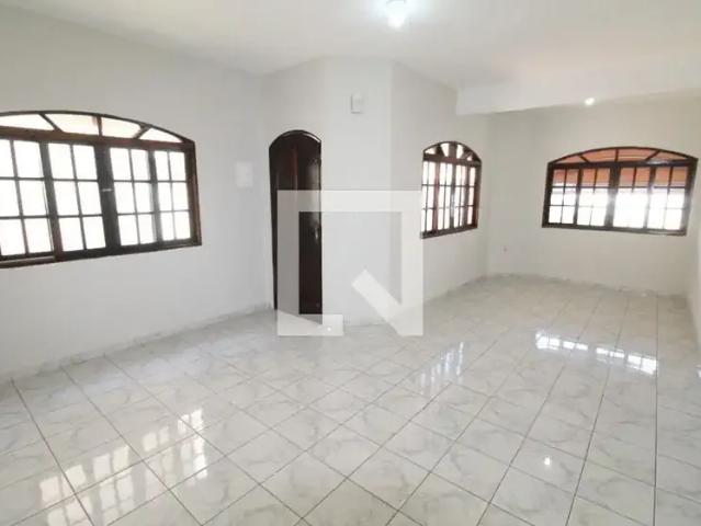 Casa / Sobrado para Locação em São José dos Campos/SP Jardim Universo 3 Quartos
