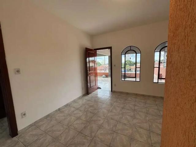 Casa / Sobrado para Locação em São José dos Campos/SP Jardim Vale do Sol 3 Quartos