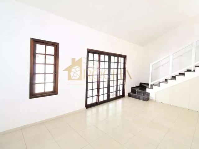 Casa / Sobrado para Locação em São José dos Campos/SP Jardim Alvorada 4 Quartos