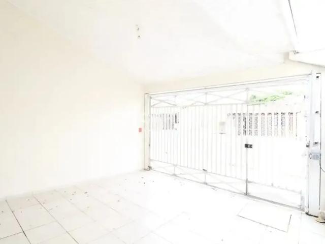 Casa / Sobrado para Locação em São José dos Campos/SP Jardim Alvorada 3 Quartos