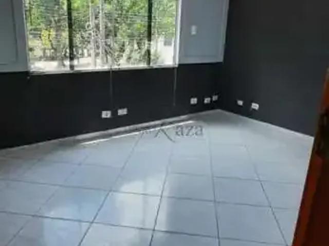 Casa / Sobrado para Locação em São José dos Campos/SP Jardim América 1 Quartos