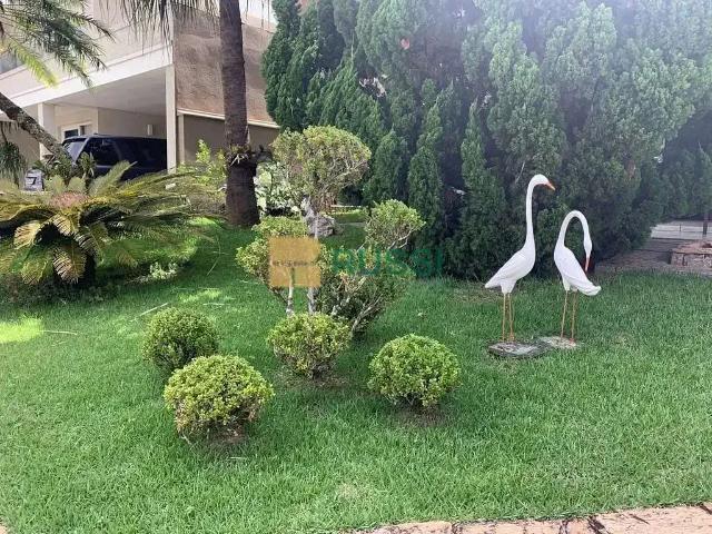 Casa / Sobrado para Locação em São José dos Campos/SP Jardim Aquárius 4 Quartos