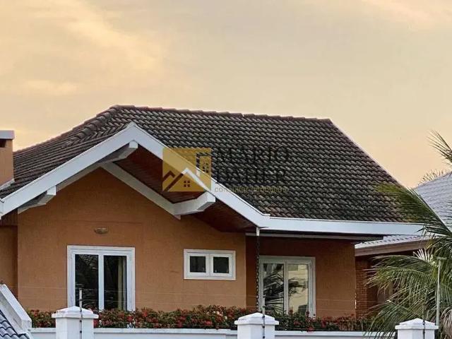Casa / Sobrado para Locação em São José dos Campos/SP Jardim Aquárius 3 Quartos