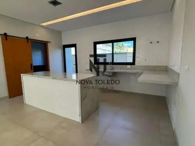 Casa / Sobrado para Locação em São José dos Campos/SP Jardim das Colinas 4 Quartos