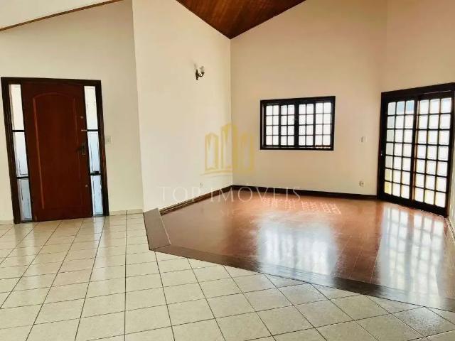 Casa / Sobrado para Locação em São José dos Campos/SP Jardim das Colinas 4 Quartos