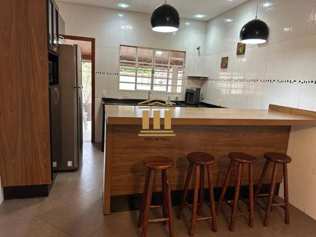 Casa / Sobrado para Locação em São José dos Campos/SP Jardim das Indústrias 2 Quartos