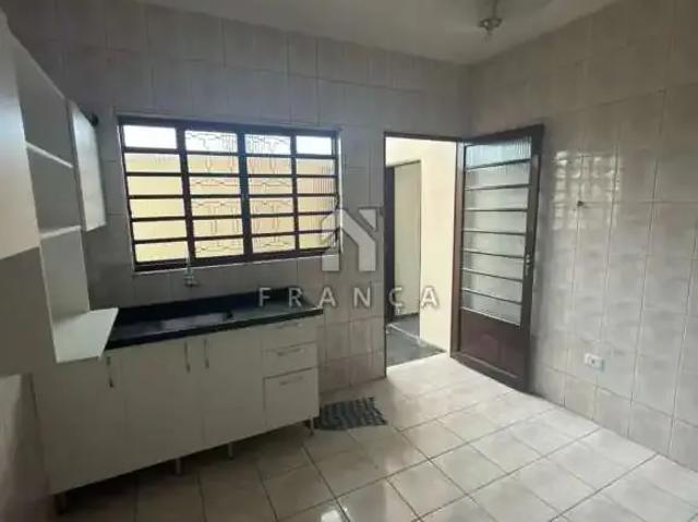 Casa / Sobrado para Locação em São José dos Campos/SP Jardim das Indústrias 2 Quartos