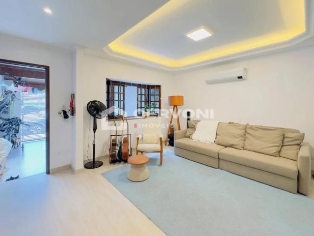 Casa / Sobrado para Locação em São José dos Campos/SP Jardim das Indústrias 2 Quartos