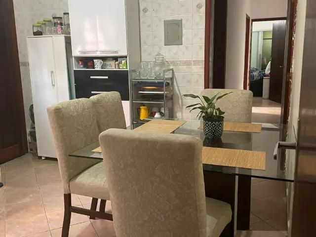 Casa / Sobrado para Locação em São José dos Campos/SP Jardim das Indústrias 2 Quartos