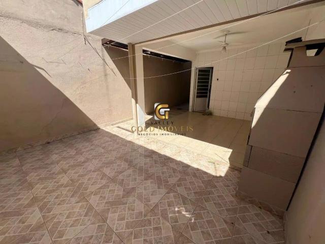 Casa / Sobrado para Locação em São José dos Campos/SP Jardim das Indústrias 3 Quartos