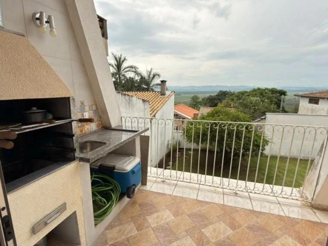 Casa / Sobrado para Locação em São José dos Campos/SP Jardim das Indústrias 3 Quartos