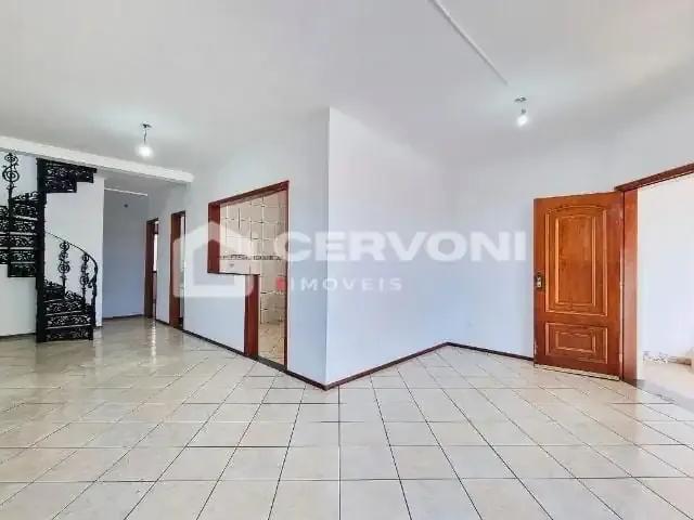 Casa / Sobrado para Locação em São José dos Campos/SP Jardim das Indústrias 3 Quartos
