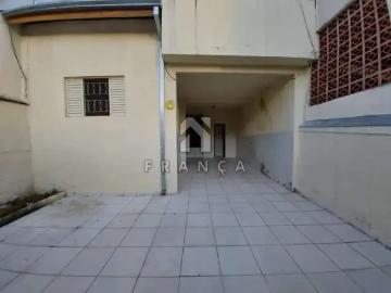 Casa / Sobrado para Locação em São José dos Campos/SP Jardim das Indústrias 3 Quartos