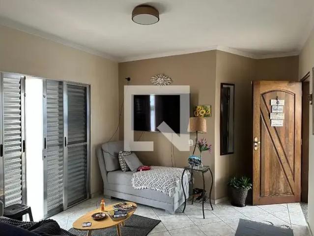 Casa / Sobrado para Locação em São José dos Campos/SP Jardim das Indústrias 3 Quartos