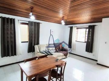 Casa / Sobrado para Locação em São José dos Campos/SP Jardim das Indústrias 3 Quartos
