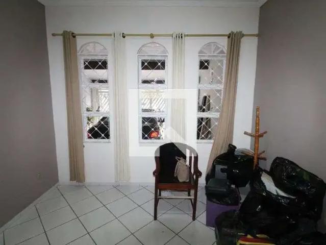 Casa / Sobrado para Locação em São José dos Campos/SP Jardim das Indústrias 3 Quartos
