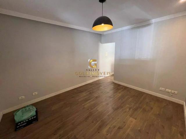 Casa / Sobrado para Locação em São José dos Campos/SP Jardim das Indústrias 3 Quartos