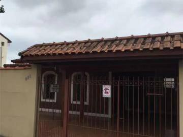 Casa / Sobrado para Locação em São José dos Campos/SP Jardim das Indústrias 3 Quartos