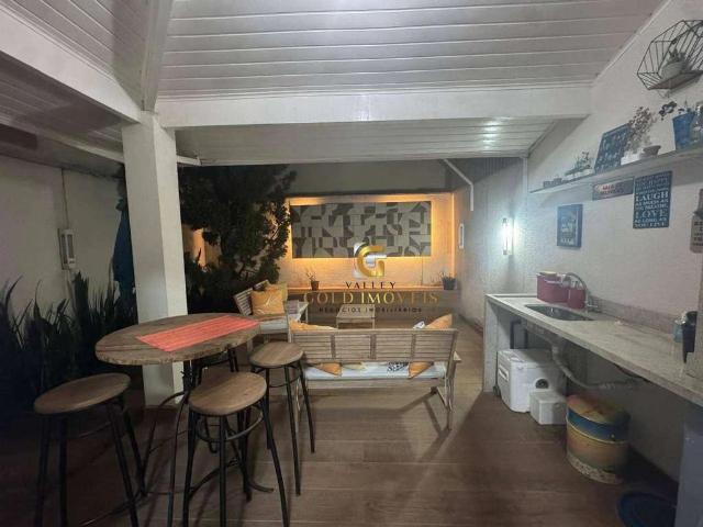 Casa / Sobrado para Locação em São José dos Campos/SP Jardim das Indústrias 3 Quartos