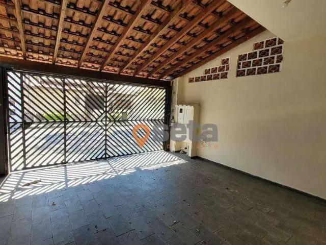 Casa / Sobrado para Locação em São José dos Campos/SP Jardim das Indústrias 3 Quartos