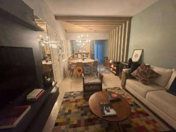 Casa / Sobrado para Locação em São José dos Campos/SP Jardim das Indústrias 3 Quartos