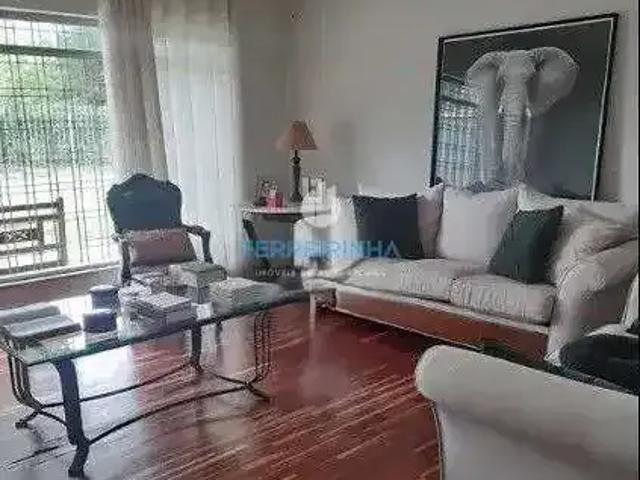 Casa / Sobrado para Locação em São José dos Campos/SP Jardim Esplanada 3 Quartos