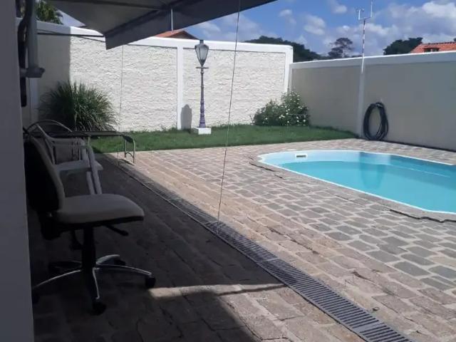 Casa / Sobrado para Locação em São José dos Campos/SP Jardim Esplanada 3 Quartos