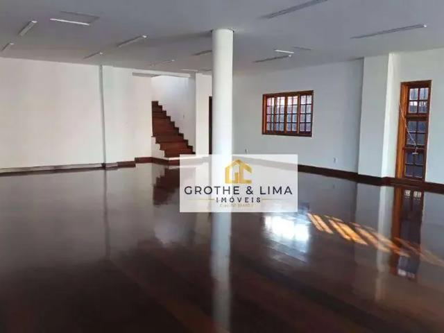Casa / Sobrado para Locação em São José dos Campos/SP Jardim Esplanada II 6 Quartos