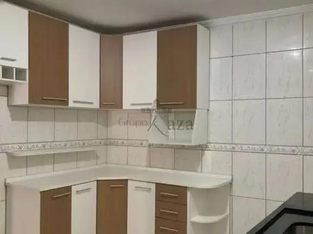 Casa / Sobrado para Locação em São José dos Campos/SP Jardim Ismênia 2 Quartos