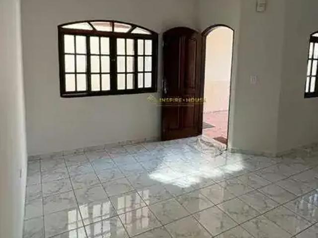 Casa / Sobrado para Locação em São José dos Campos/SP Jardim Ismênia 3 Quartos