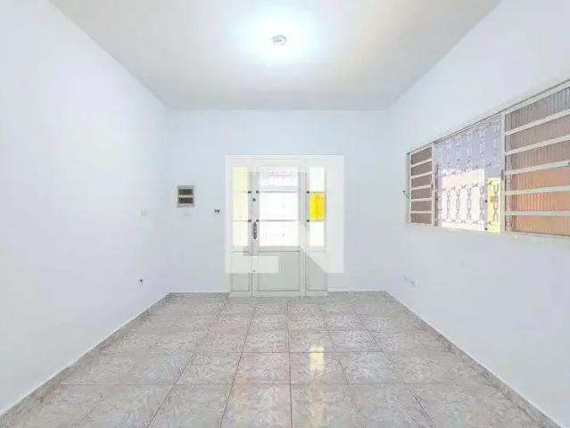 Casa / Sobrado para Locação em São José dos Campos/SP Jardim Ismênia 5 Quartos