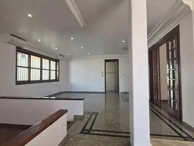 Casa / Sobrado para Locação em São José dos Campos/SP Jardim Nova América 4 Quartos